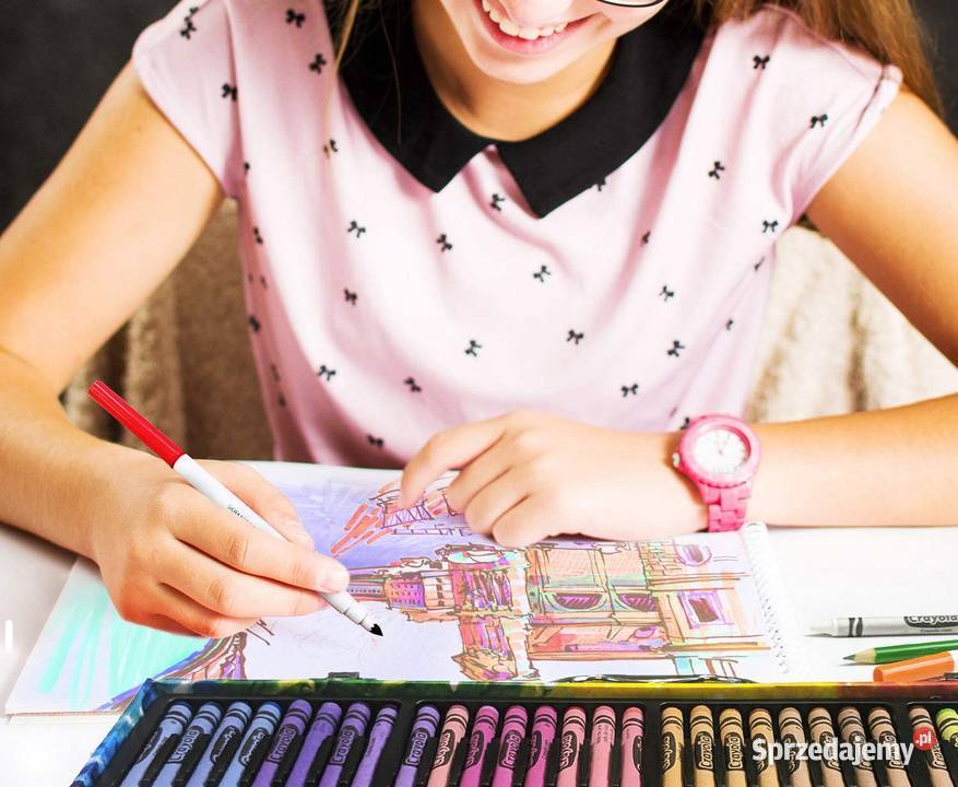 Zestaw Plastyczny Crayola w Walizce Kredki Artykuły szkolne Mogilany