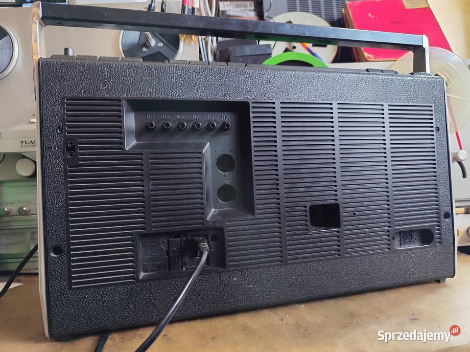 radiomagnetofon Grundig C9000 Stereo Mosty