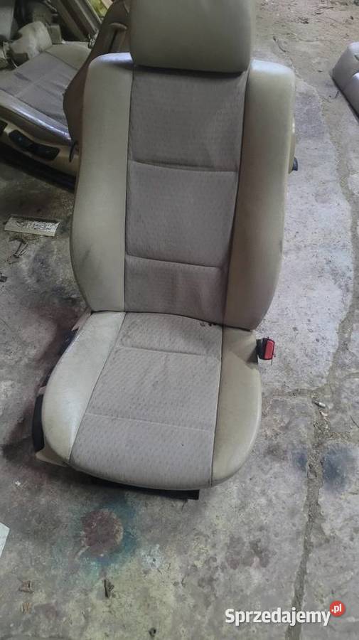 Sprzedam pozostałości wnętrza e46 cabrio Parczew