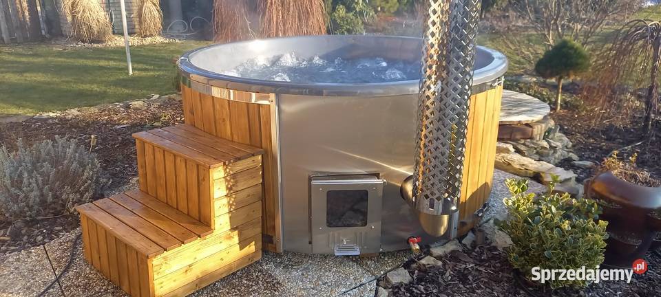 Balia do Gorącej Kąpieli Jacuzzi Hydromasaż Led Nadarzyn