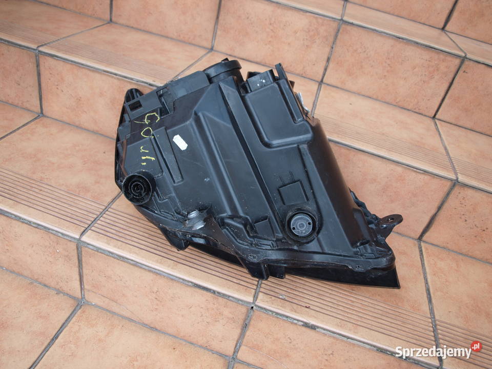 VW Transporter T6 Lift lampa lewa przód zwykła Kalisz sprzedam