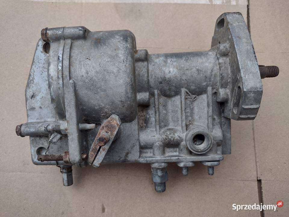 Polska pompa wtryskowa JPM 3A03 Gołcza