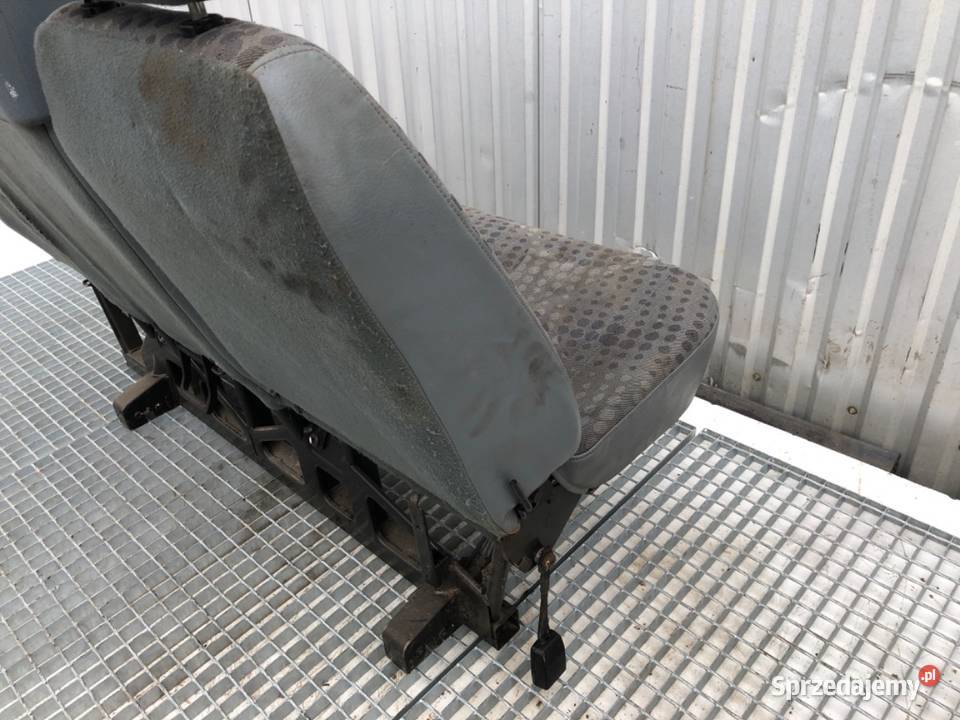 FOTEL TYLNY TRÓJKA FORD TRANSIT V Hatchback 0614 podkarpackie