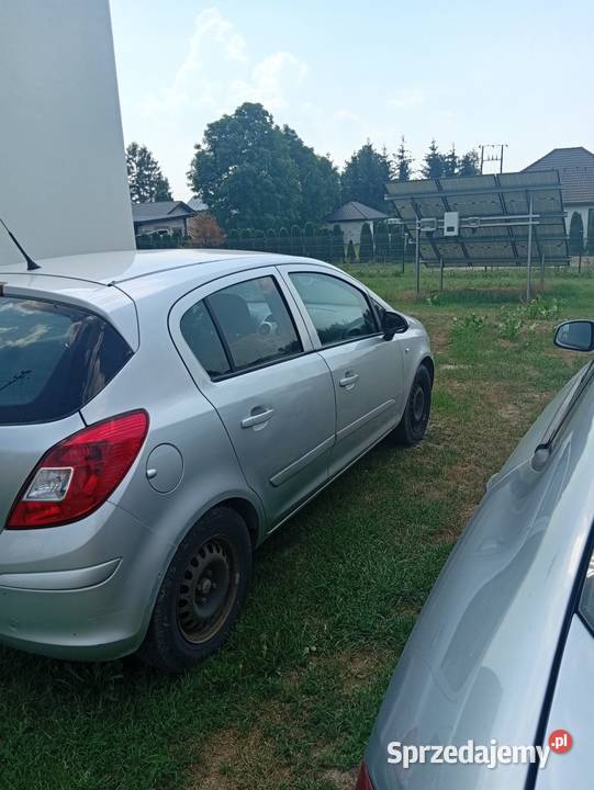 Opel Corsa D 12 benzyna Hatchback Czemierniki