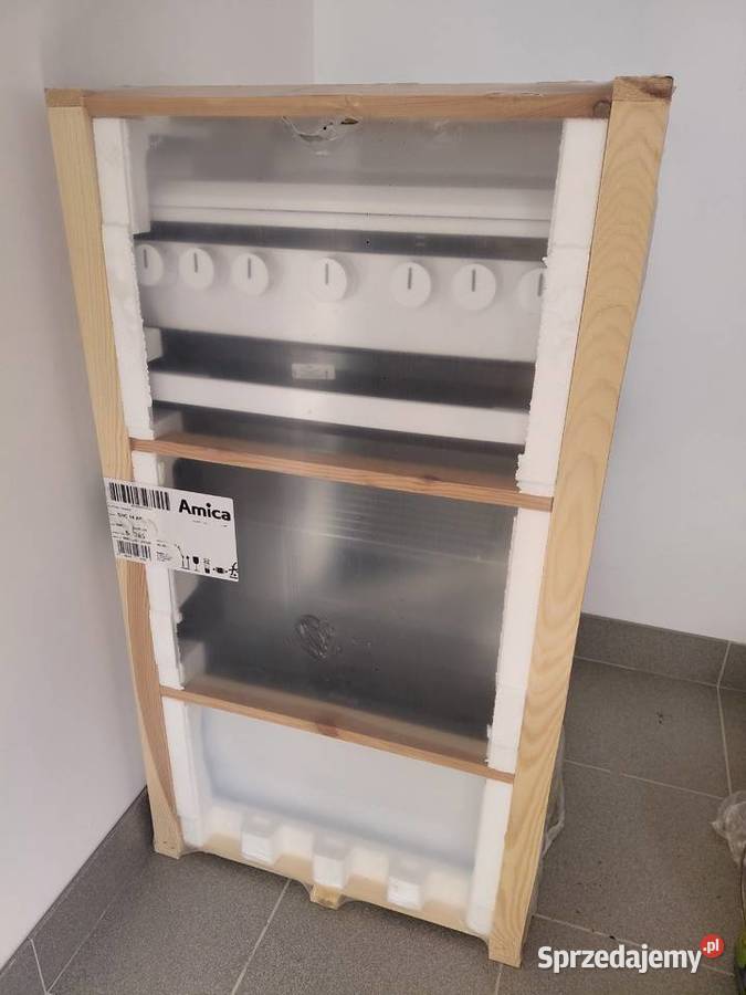 Nowa kuchenka ceramiczna amica z funkcją mycia parowego