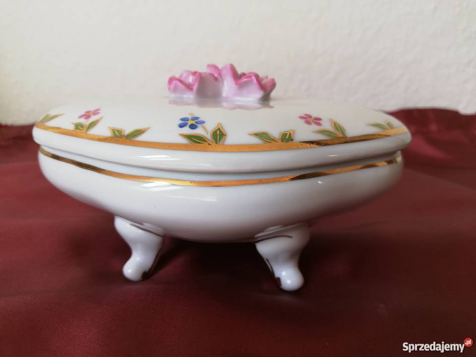 Bombonierka puzderko na nóżkach porcelana Gorlice sprzedam