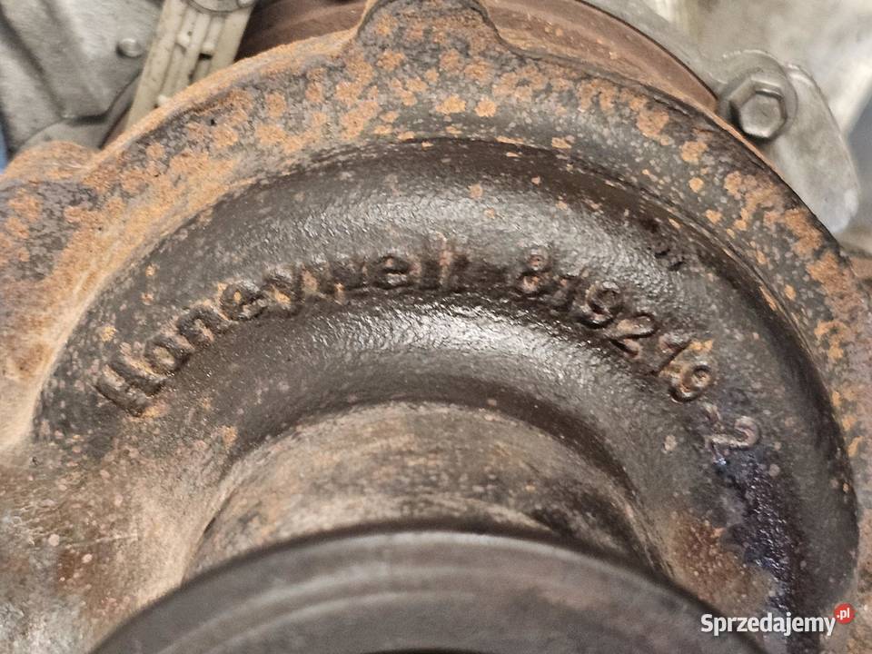 BMW F10 F20 F30 20 D B47D20A 150 turbina osobowe Osłony i zaślepki sprzedam