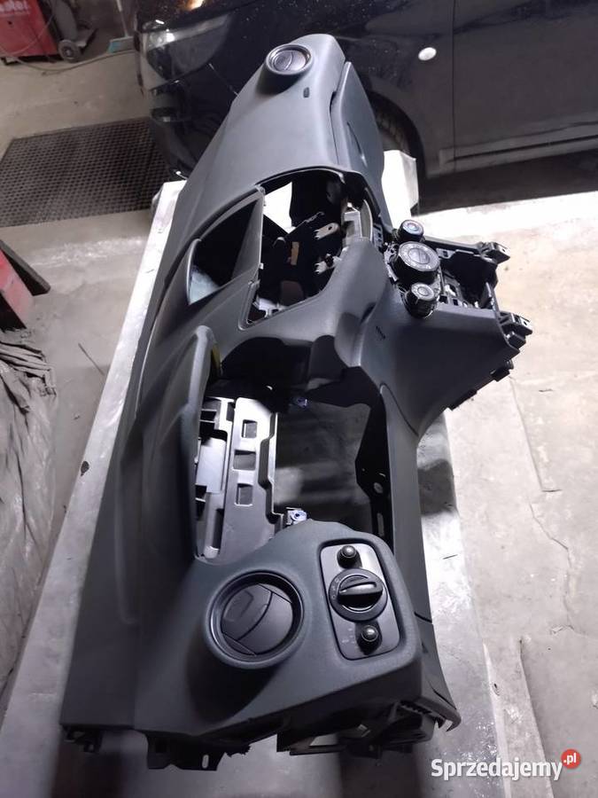 Konsola ford fiesta Mk 7