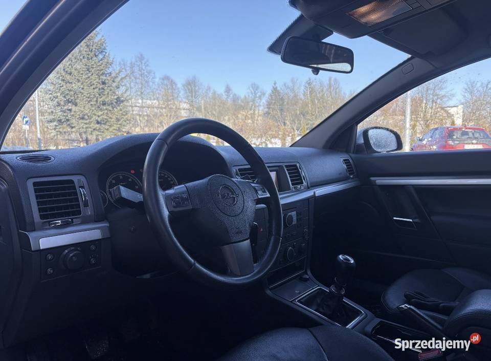 Opel Vectra 19CDTI 120 2008 HAK świętokrzyskie