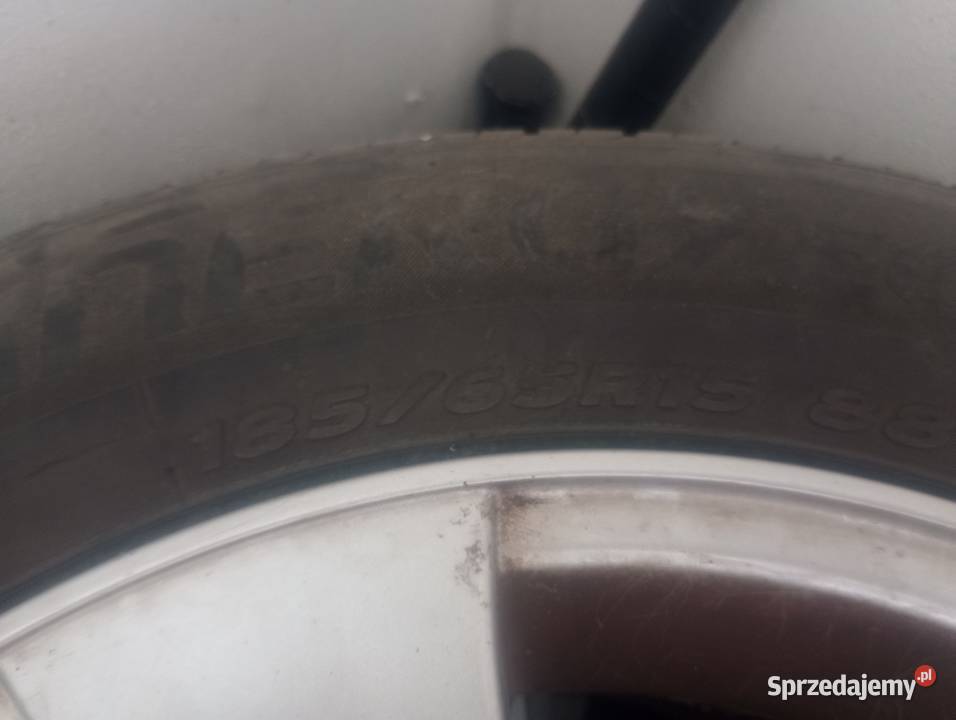 Alufelgi 15 4x100 z oponami podkarpackie Kamień