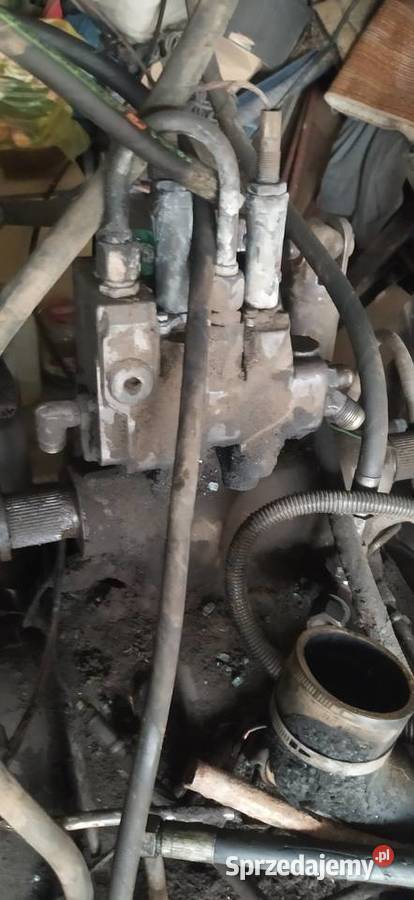 Części Renault ares serii 500 i600 massey Ostrów Wielkopolski