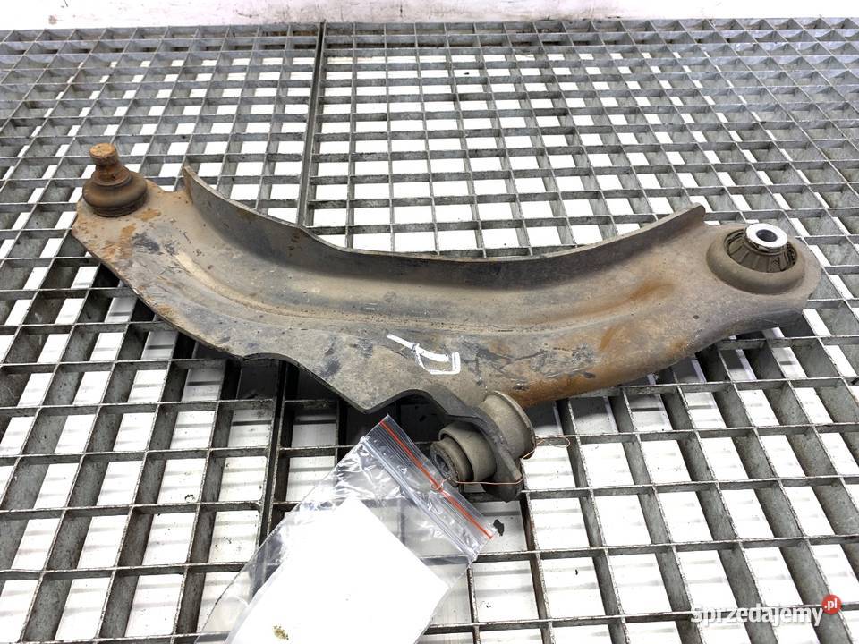 WAHACZ PRAWY PRZÓD RENAULT CLIO IV Hatchback