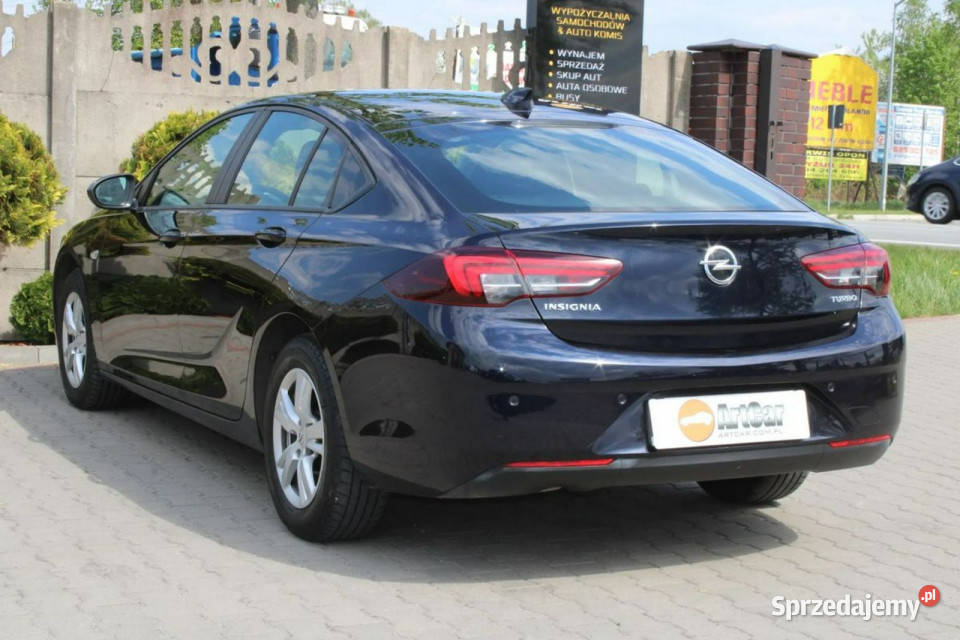 Opel Insignia B 15T Benzyna 165 Automat 2018 Sedan / Limuzyna