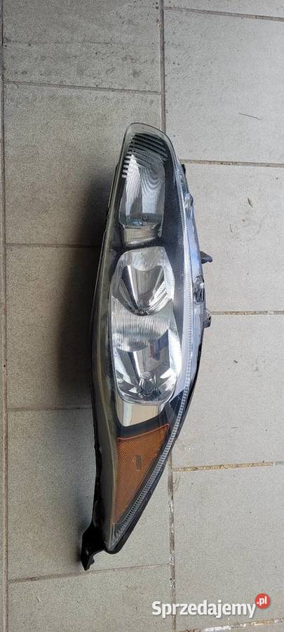 Ford Fiesta mk7 lampa przednia USA Lampy przednie Olsztyn sprzedam