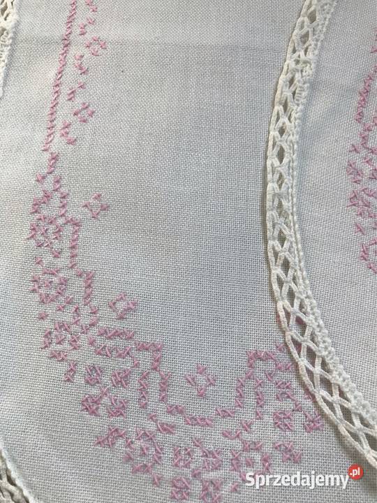 Zestaw dwóch owalnych serwetek retro haft