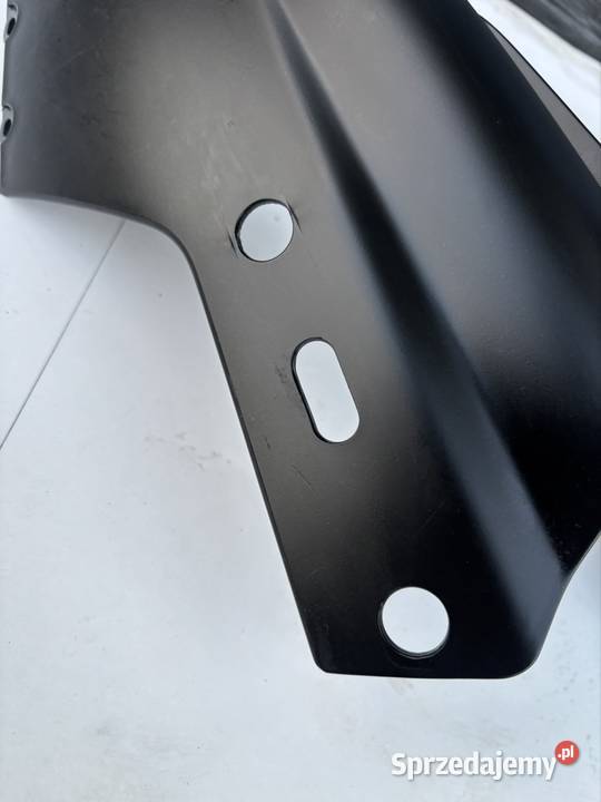 OWIEWKA CZASZA BOK LEWA KTM 125 Radom