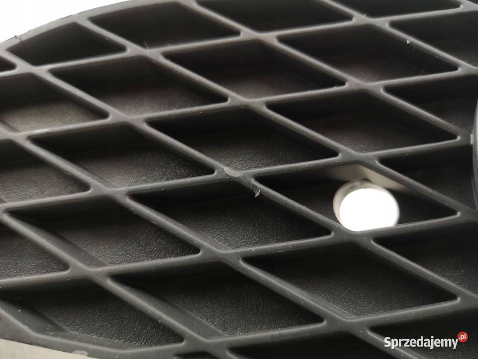 KRATKA ZDERZAKA LEWY PRZÓD OPEL ASTRA H 20042010