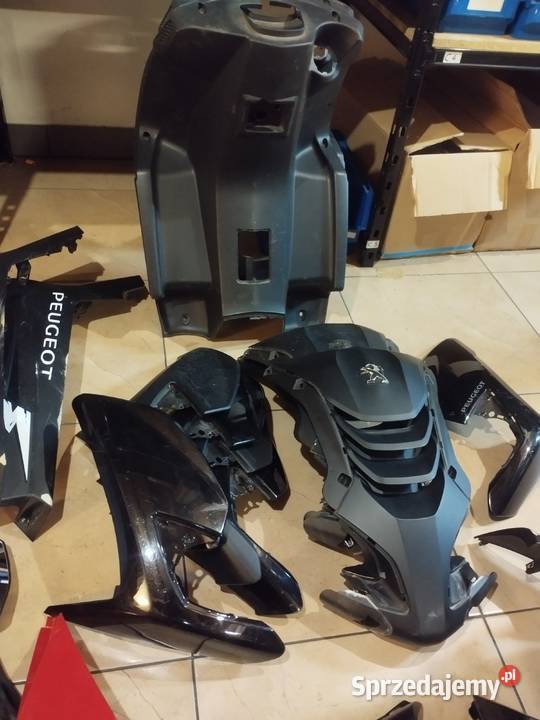 Peugeot Speedfight 3 Speedfight 4 obudowy części śląskie Tarnowskie Góry sprzedam