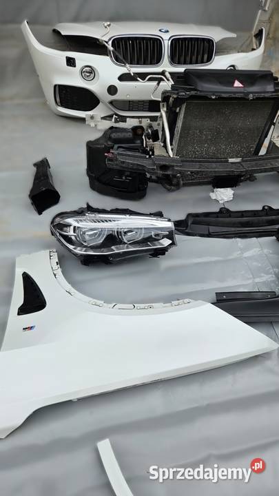 BMW X5 F15 M50D M SPORT PAKIET MASKA ZDERZAK Radom sprzedam