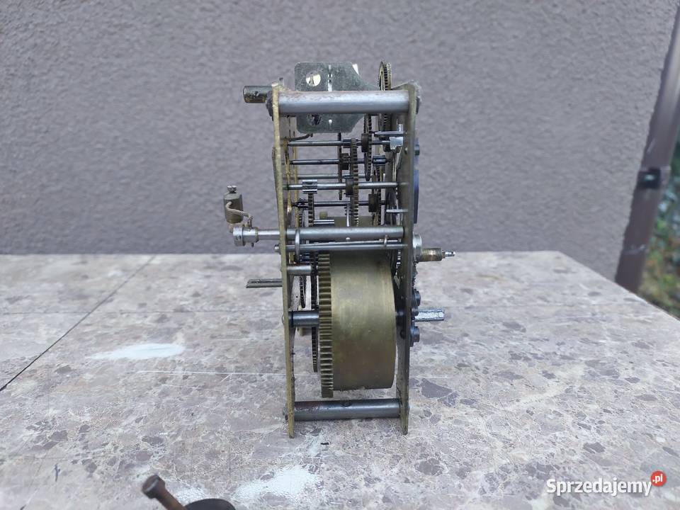 685 Mechanizm starego zegara ściennego Gustav Tczew