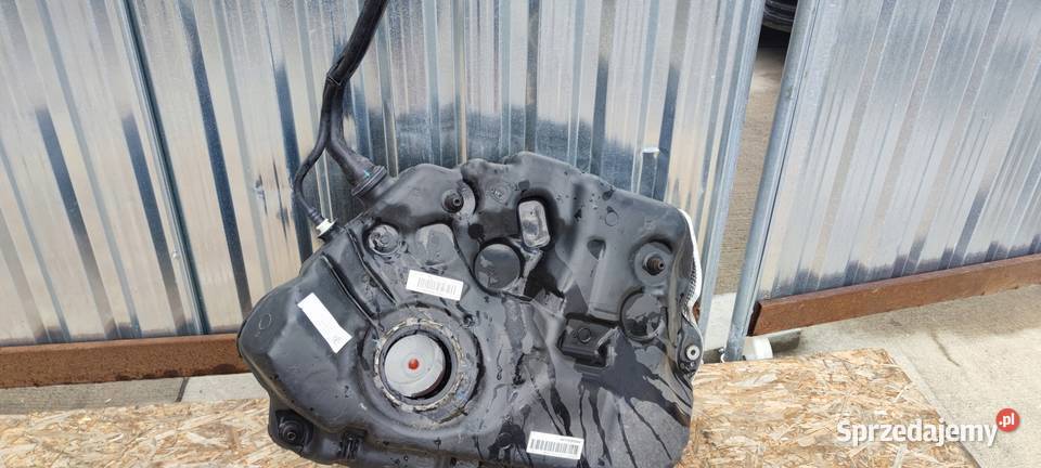 BAK ZBIORNIK PALIWA AUDI A4 B9 A5 8W 8W0201021BP osobowe Przystajń
