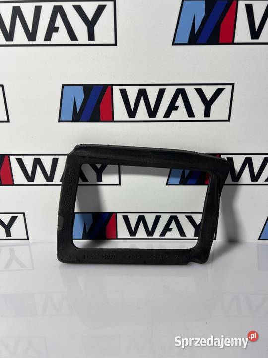 BMW F30 M3 F80 USZCZELKA RAMKA HEAD UP HUD dolnośląskie