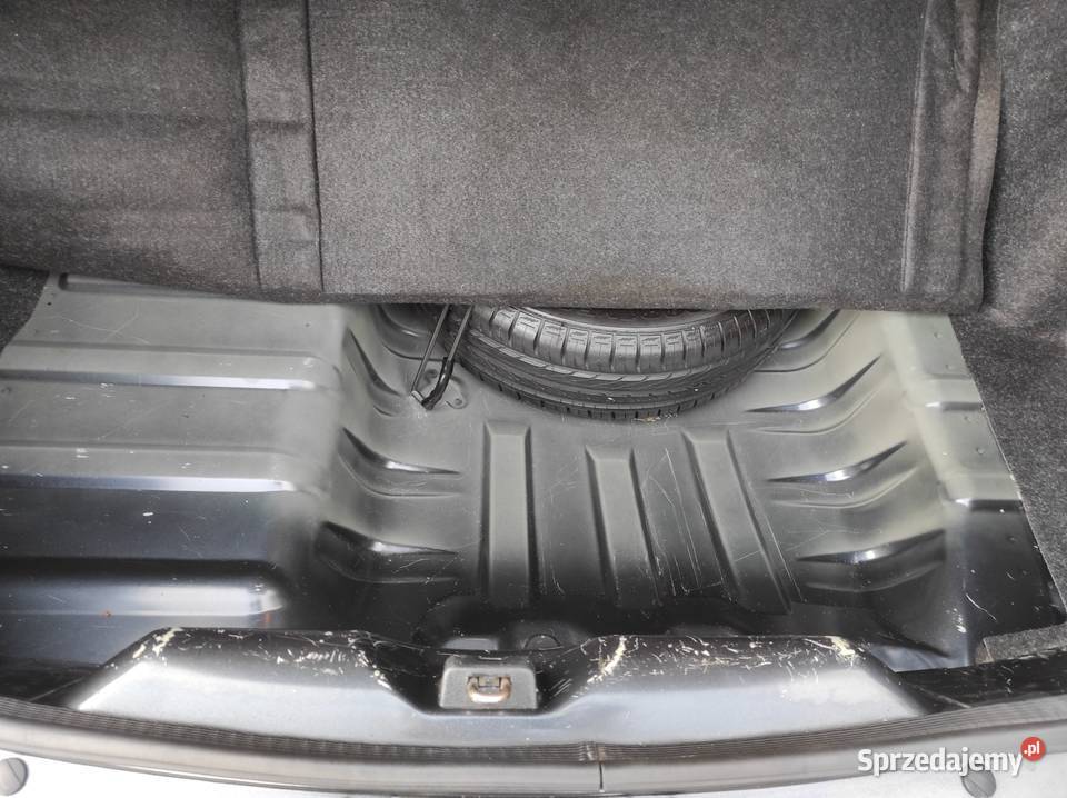 SPRZEDAM RENAULT THALIA 2011 ALL INCLUSIVE SUPER Ostrowiec Świętokrzyski sprzedam