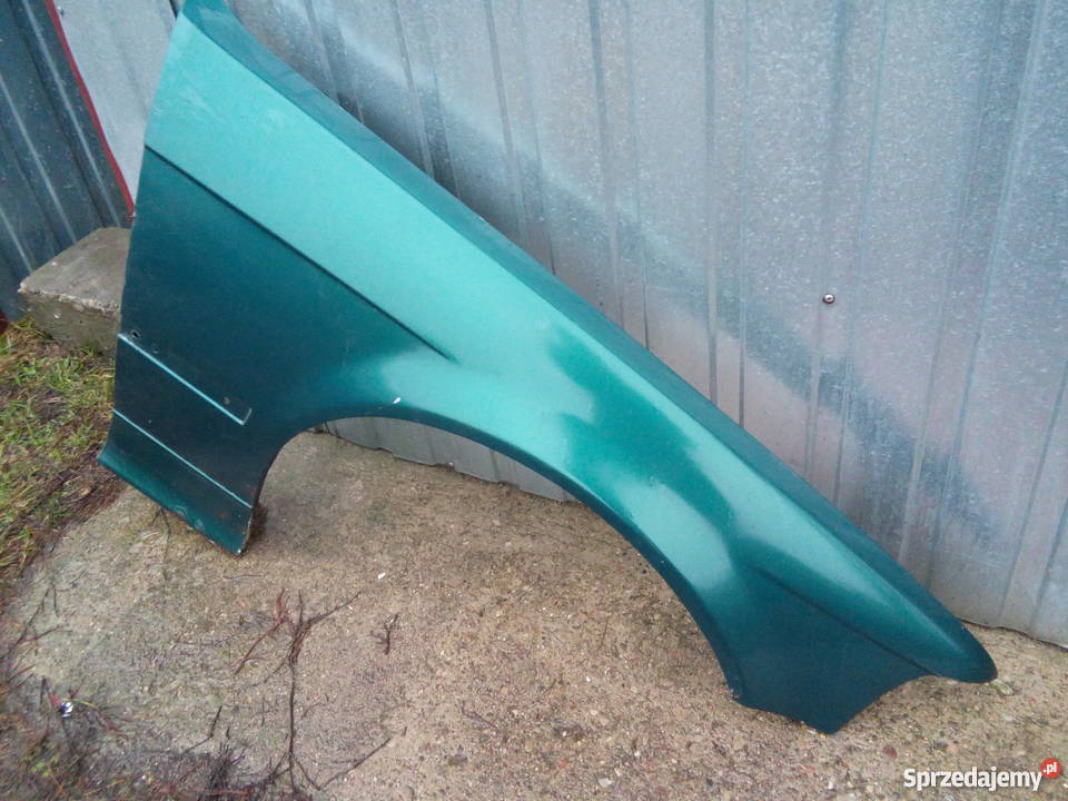 Błotnik BMW e36 prawy części blacharskie Kępice