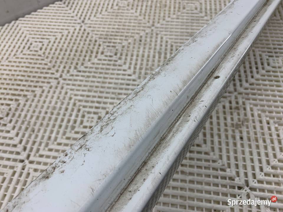 LISTWA PROGOWA LEWY RLINE VW PASSAT B8 Kombi