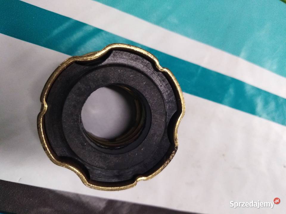 Syrena Fiat fabrycznie nowy uszczelniacz pompy osobowe Chodzież sprzedam
