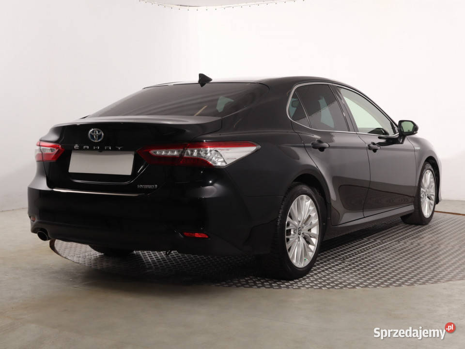 Toyota Camry 25 Hybrid Katowice