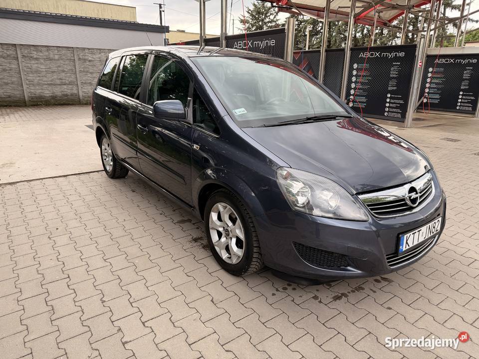 Opel Zafira B 18 Gaz 7osobowy zarejestrowany Łódź