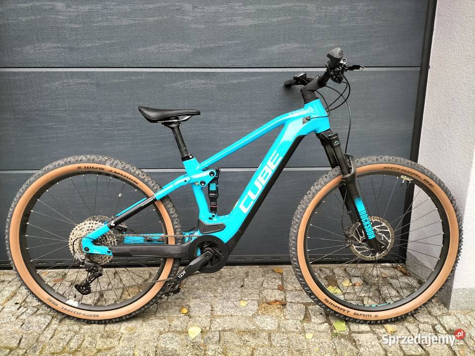 Sprzedam rower elektryczny Cube Bosch Lusowo
