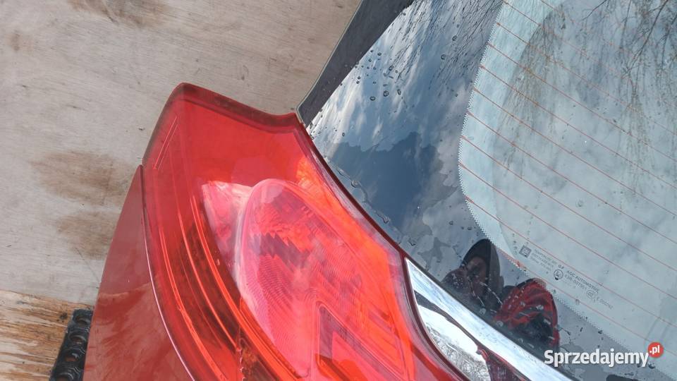 OPEL INSIGNIA A KOMBI KLAPA TYŁ Z50C osobowe Zbierkowo sprzedam