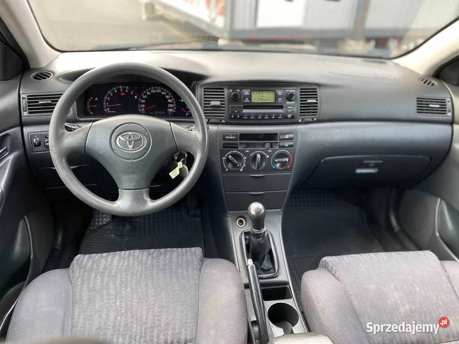 Toyota Corolla 14 Benzyna2002Długie opłatyFajny Łódź sprzedam