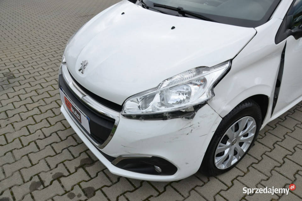Peugeot 208 15 bluehdi 100 tablet 2osobowy małopolskie Kęty