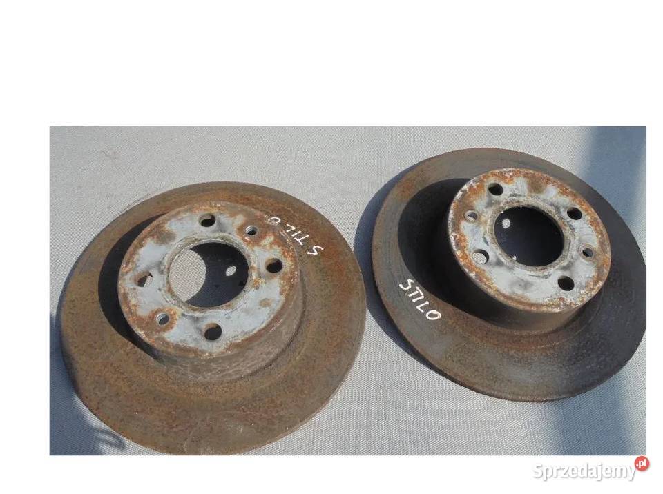 Fiat Stilo komplet tarcz na tył