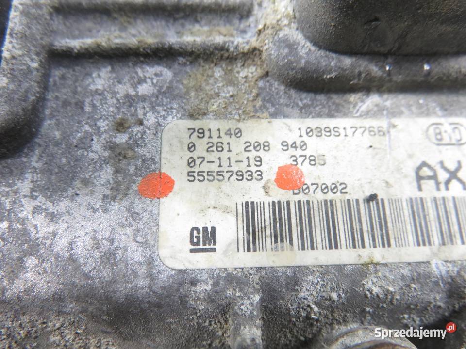 ZAMEK LEWY PRZEDNI OPEL CORSA D 13258270ED osobowe