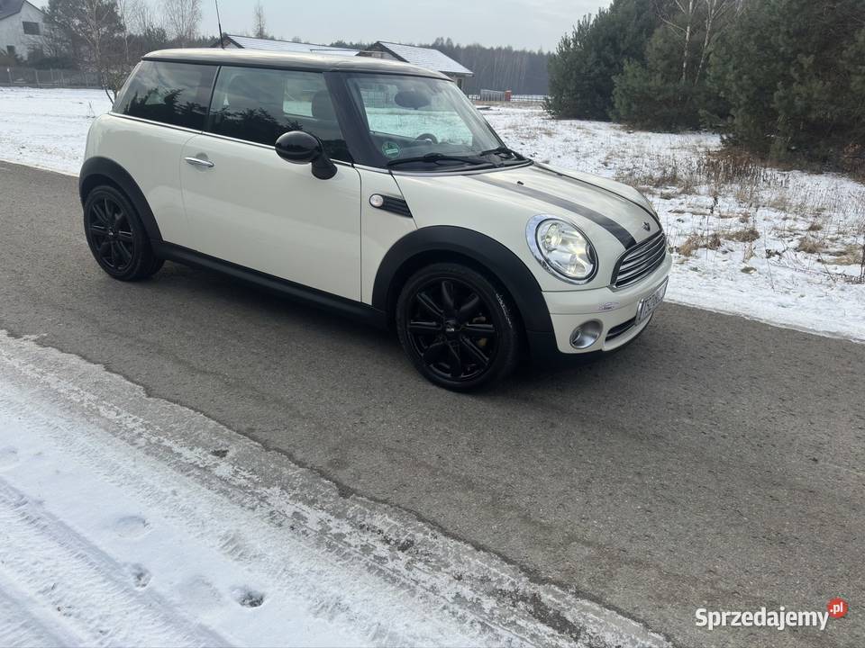 Mini Cooper 16 benzyna 2010 idealny Staszów