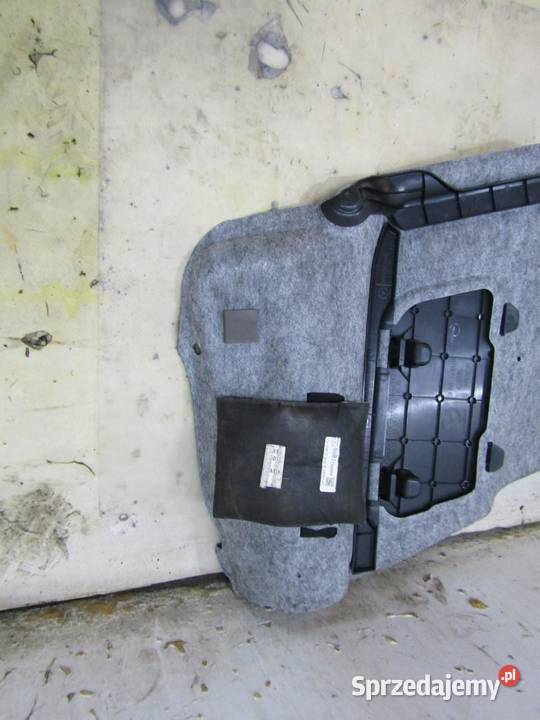 BOCZEK BAGAŻNIKA PRAWY MAZDA 3 BM BN SEDAN sprzedam