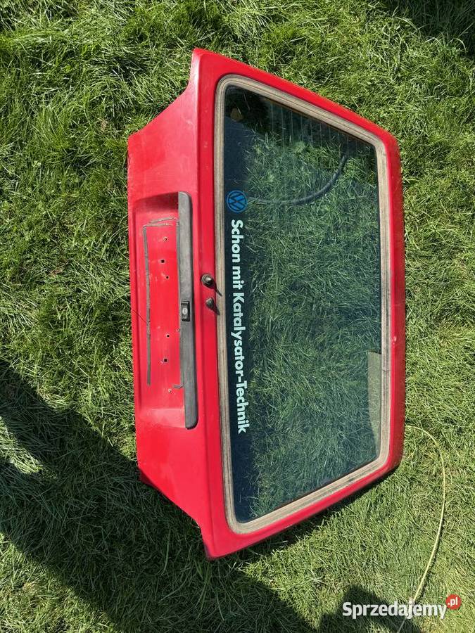 Klapa bagażnika golf 2