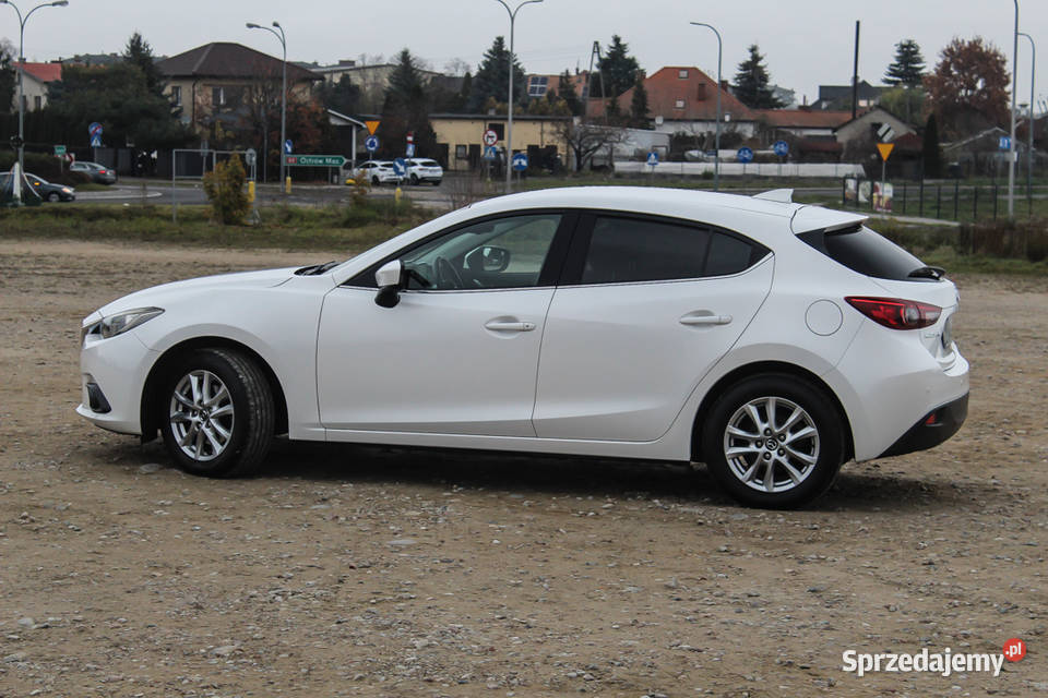 Mazda 3 15 D SKYACTIV Biała Perła Niemcy Idealny Ciechanów