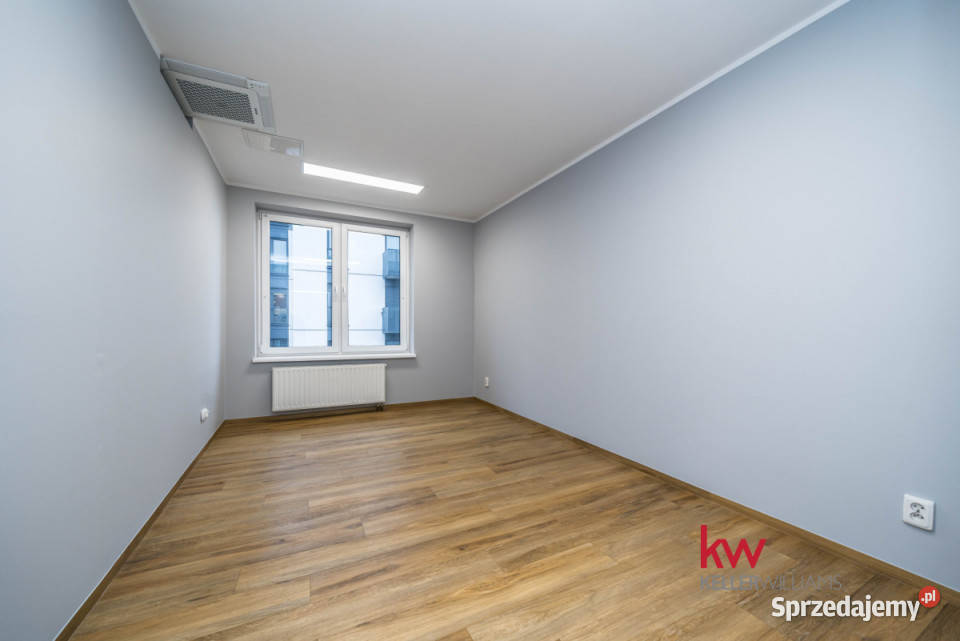 Lokal 925m2 Poznań