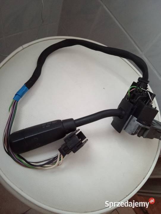 Przelacznik zespolony kolumny kierowniczej