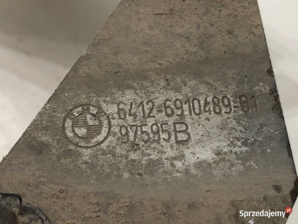 POMPA WEBASTO BMW E53 6910489 30 218 PALIWA 0006 osobowe