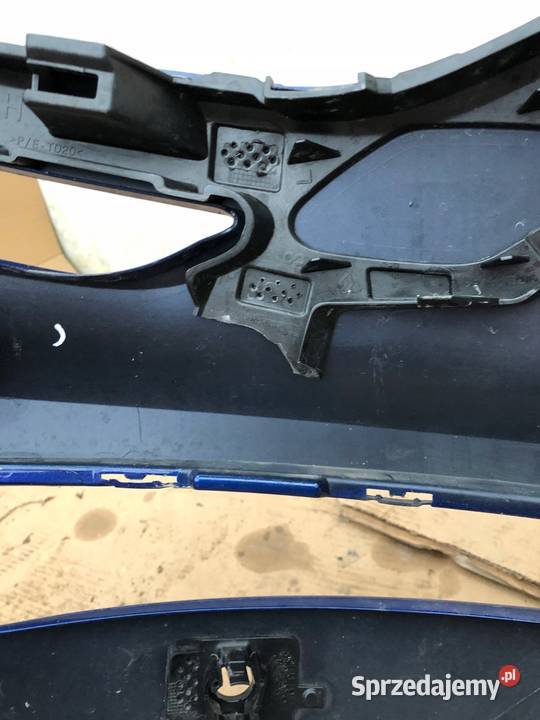 RENAULT MEGANE IV ZDERZAK PRZEDNI lubuskie Gorzów Wielkopolski