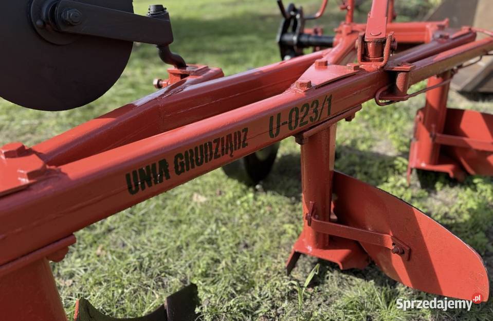 Pług 3 skibowy zagonowy Unia Grudziądz U0231 Pługi wielkopolskie Królików