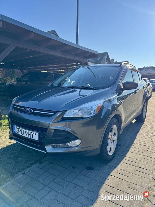 Ford Escape z mocnym silnikiem nieuszkodzony Escape Kosakowo sprzedam