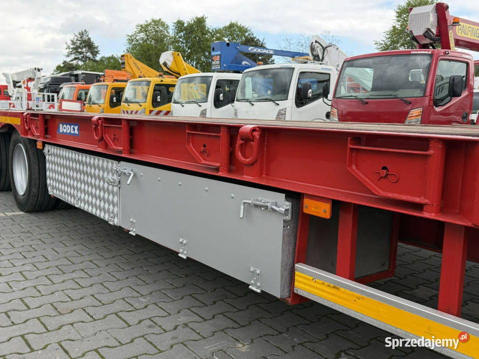 niskopodwoziowa Bodex NN3J Ładowność 26500 3osie Widełki