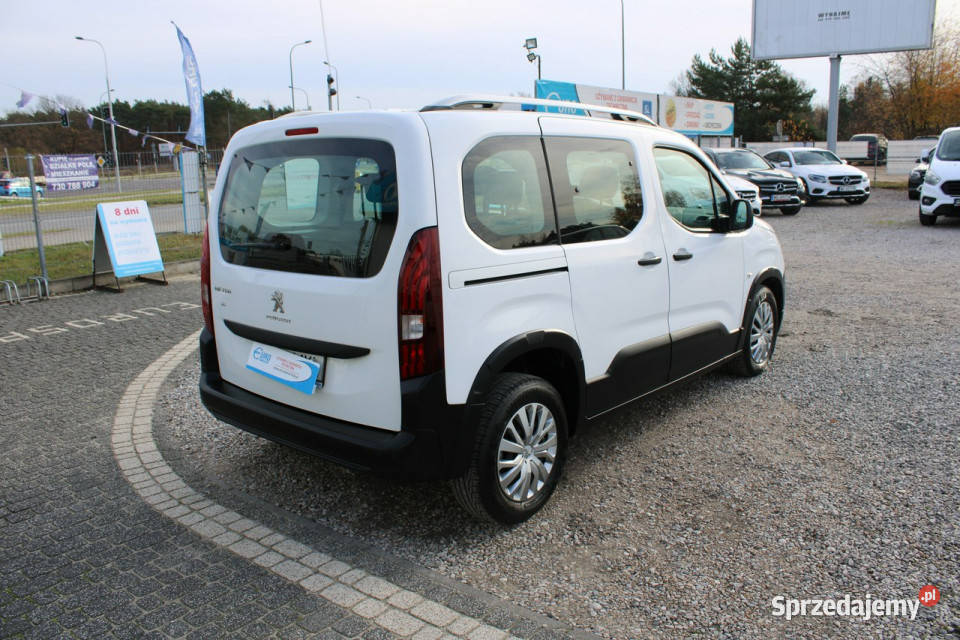 Peugeot RIFTER FvatsalongwarancjaIwłaściciel isofix Warszawa sprzedam